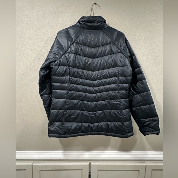 Columbia Women’s Turbodown OmniHeat Size Large - Picture 6 of 6